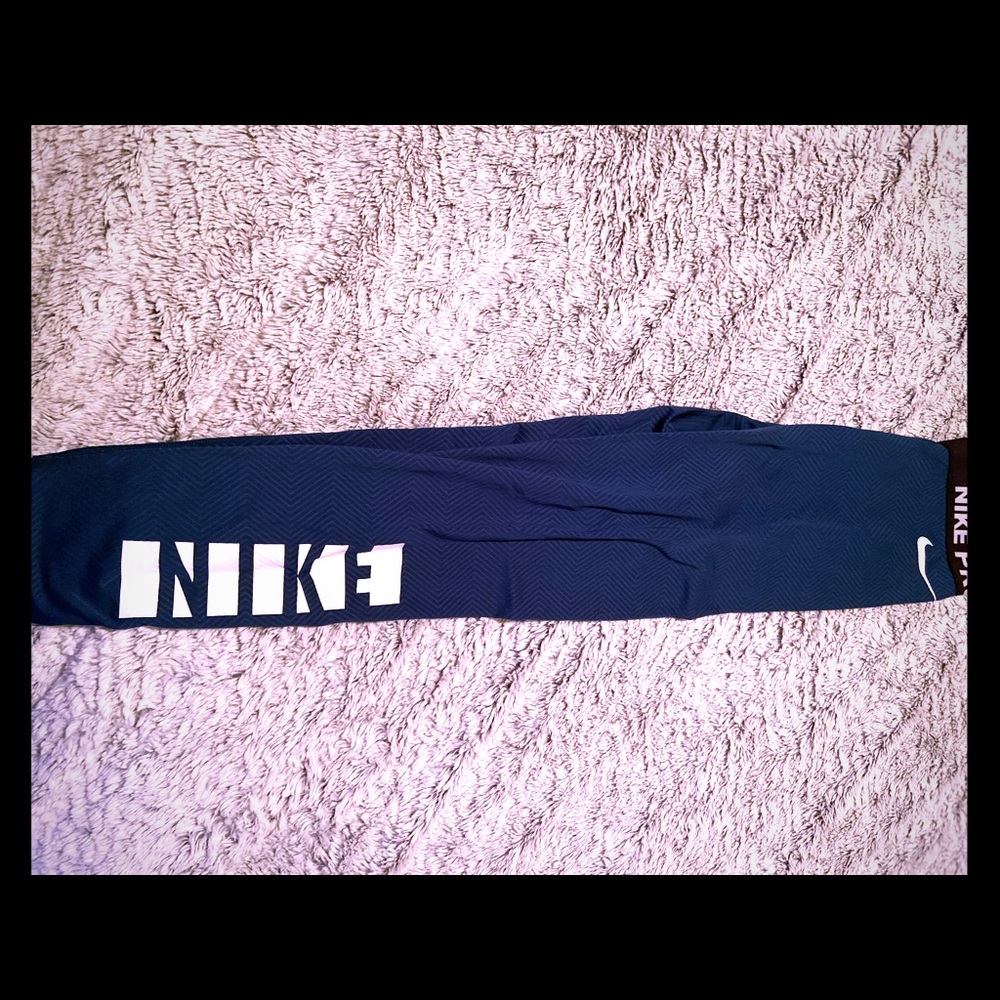 Blue Patterned Nike Pro Capri